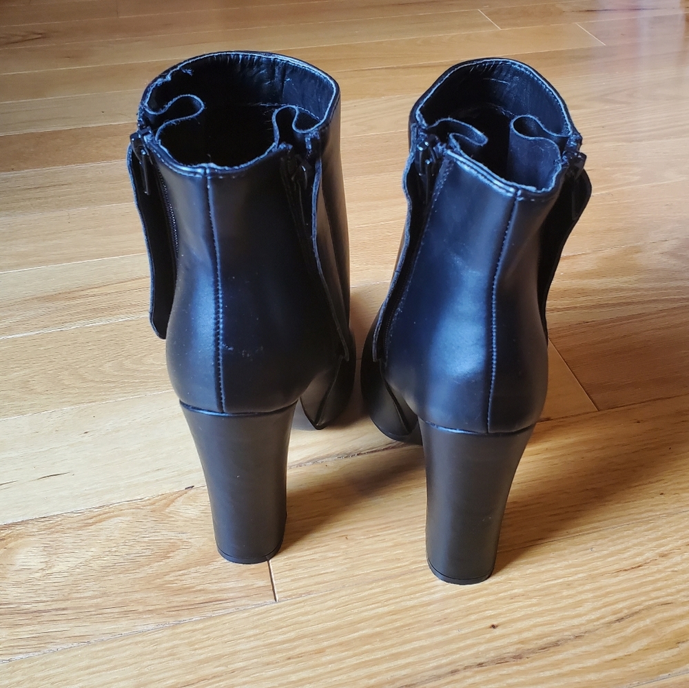 Black Pointy Toe Booties - Picture 8 of 8
